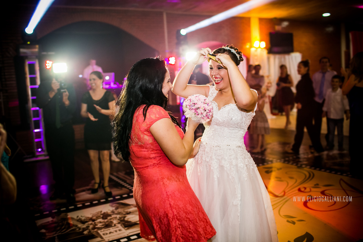 Casamento Eventos Blumenau bolo de casamento bride Casamento Corupá família festa fotógrafo jaraguá do sul Guaramirim Joinville Fotografia Noivos Pomerode Santa Catarina vestido de festa Wedding