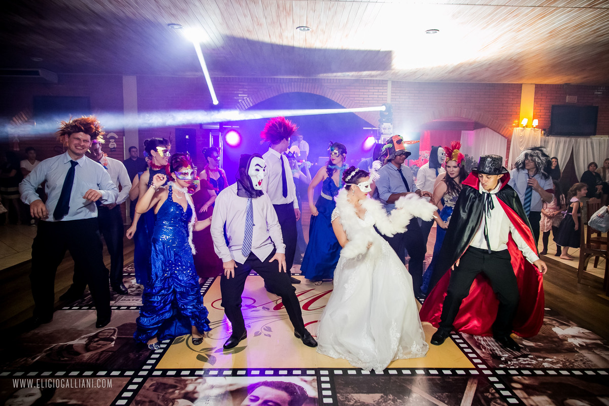 Casamento Eventos Blumenau bolo de casamento bride Casamento Corupá família festa fotógrafo jaraguá do sul Guaramirim Joinville Fotografia Noivos Pomerode Santa Catarina vestido de festa Wedding