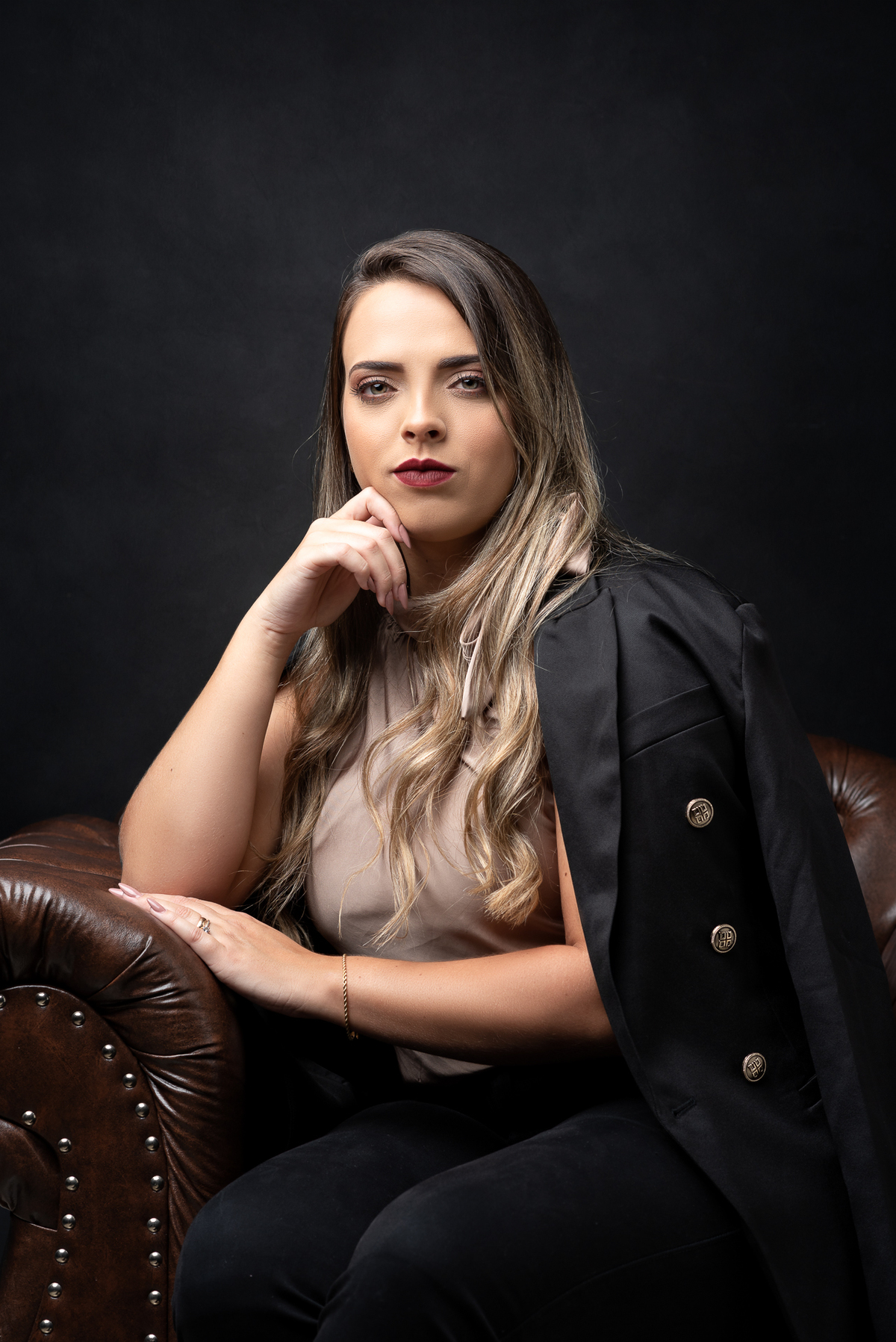 Retrato Corporativo Empresarial, fotos para linkedin, redes sociais e sites, fotos para perfil profissional
Advogada Dayane