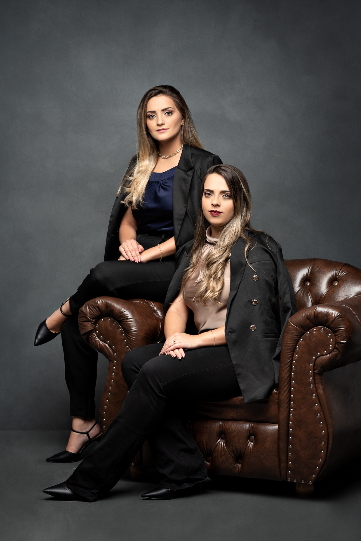 Retrato Corporativo Empresarial, fotos para linkedin, redes sociais e sites, fotos para perfil profissional
Advogadas Dayane e Luanne