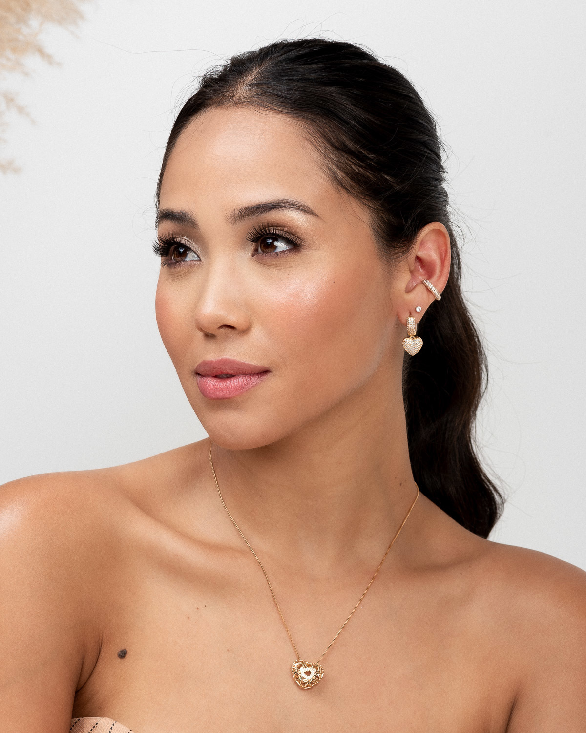 Fotografia de Produtos Coleção ELO Foto Still Semijoias Barume Joias Estúdio Abrassear Contagem Belo Horizonte Fotógrafo Gresley Guimarães 