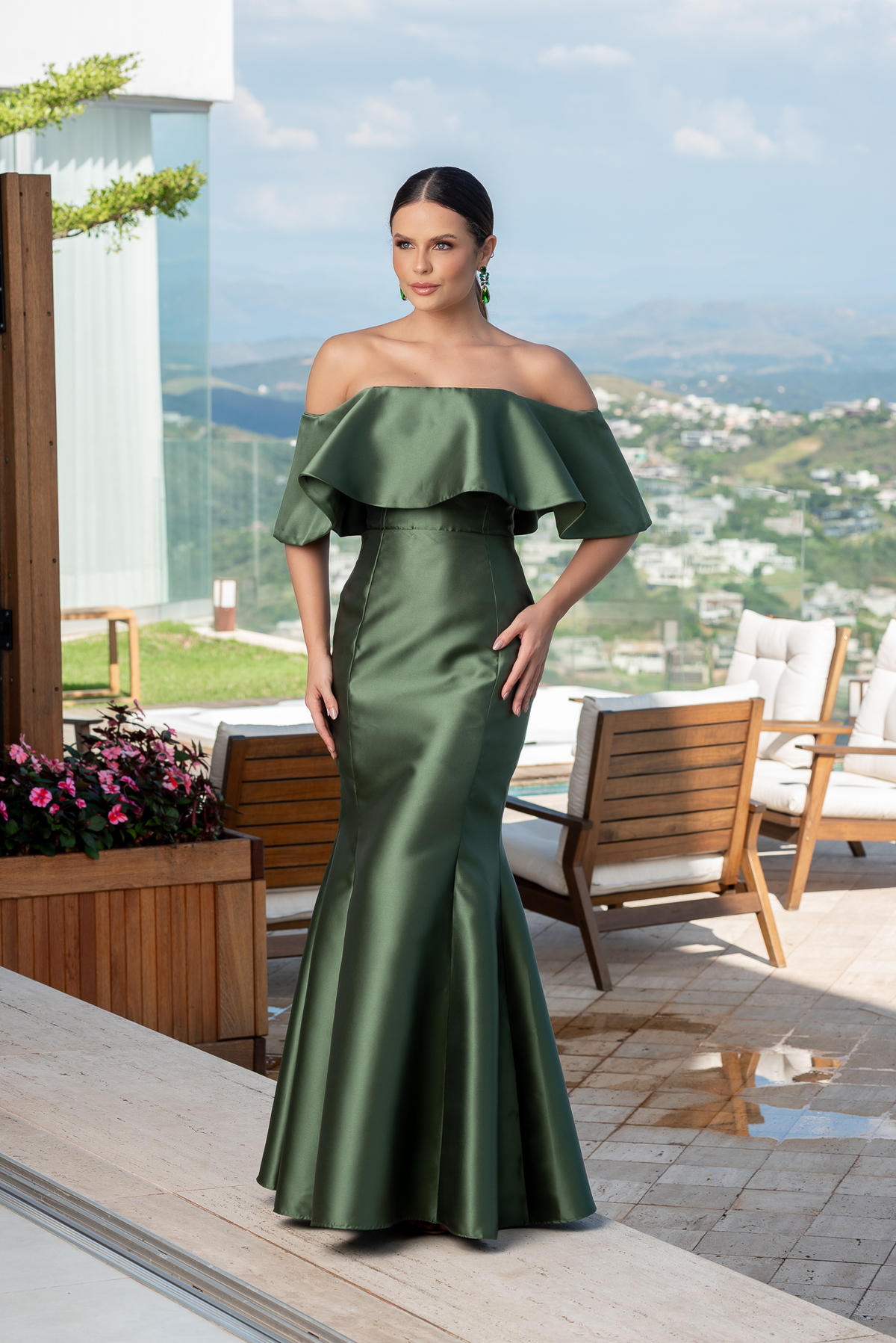 Fotografia de Moda Vida Nua Vestidos para Festas e Eventos, realizado na Casa Ensaios em Nova Lima pelo Fotógrafo Gresley Guimarães do Estúdio Abrassear