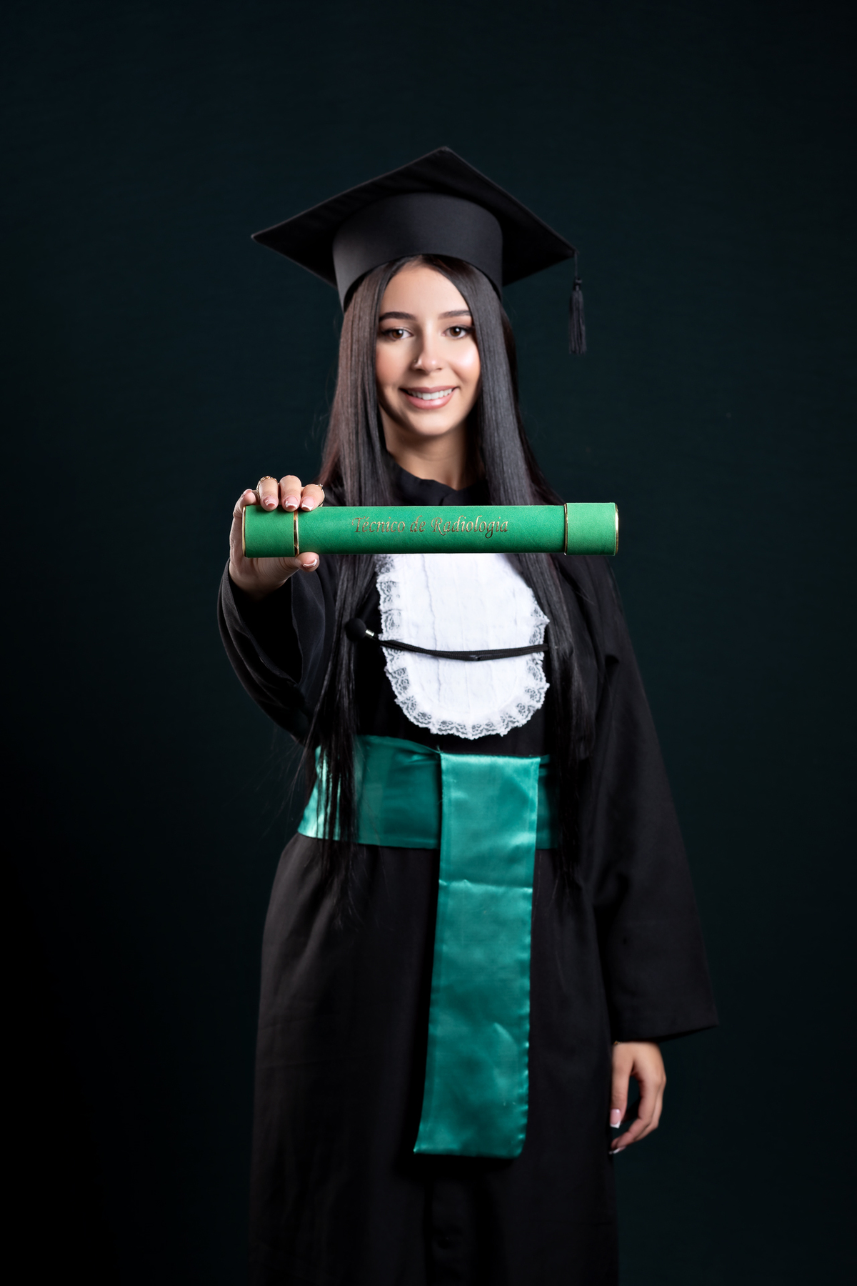 Ensaio de Formandos em Estúdio, Curso Radiologia da Izadora Lorrayne, fotografo Gresley Guimarães no Estúdio Abrassear em Contagem