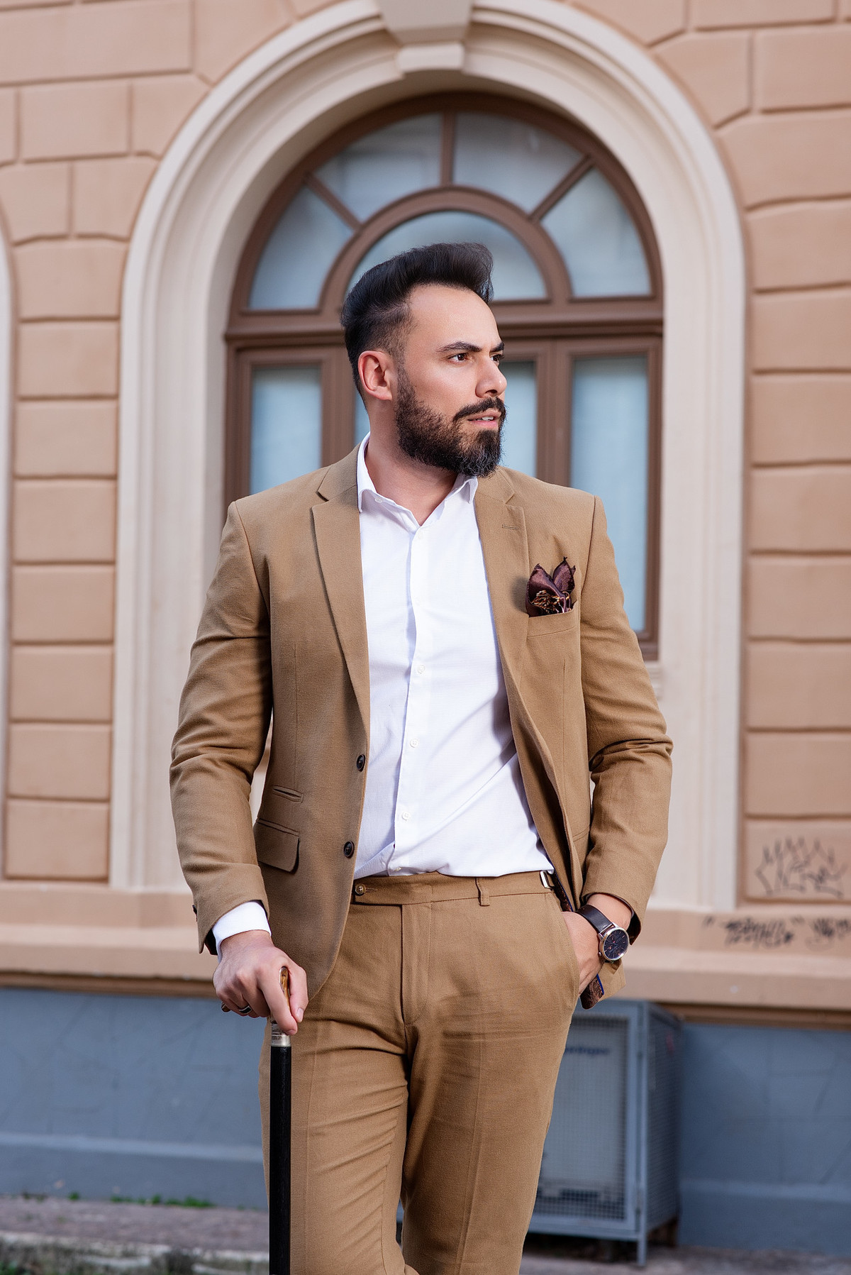 Editorial Moda Masculina Guillermo Eco Alfaiataria realizado na Praça da Liberdade em Belo Horizonte pelo Fotógrafo de Moda Gresley Guimarães do Estúdio Abrassear de Contagem