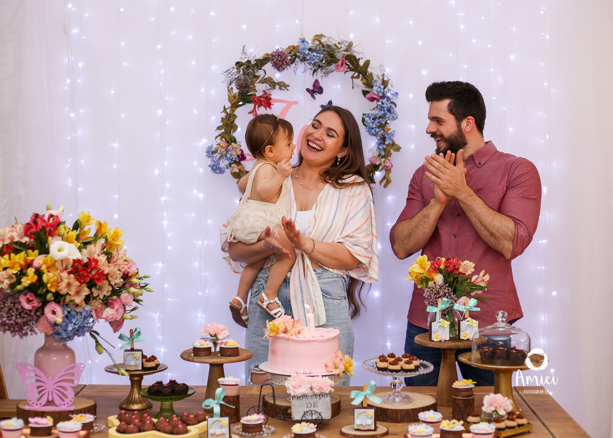 Evento infantil, hora do parabéns.