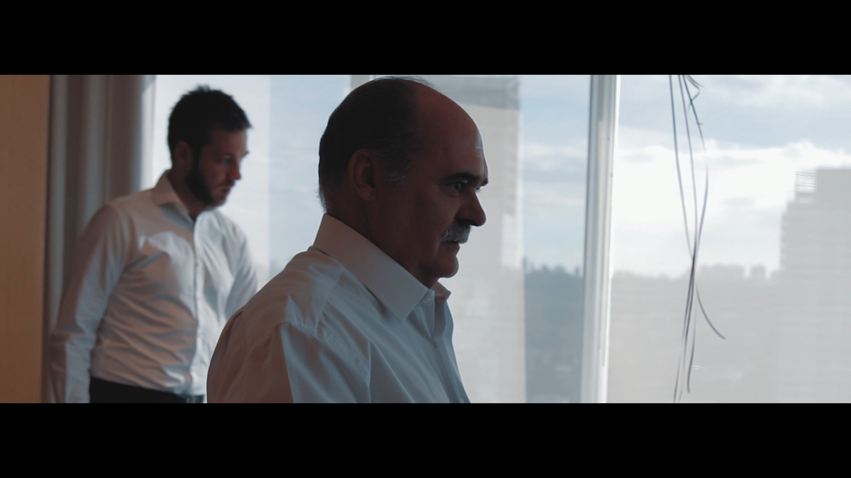 FOTOGRAFIA DO PAI NOIVO NO MAKING OF EM SÃO PAULO POR HRT FILMES