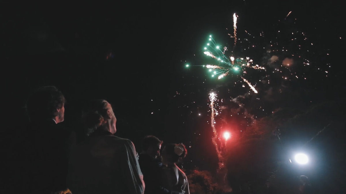 FOTOGRAFIA FOGOS DE ARTIFÍCIOS CASAMENTO NO CAMPO FAZENDA DONA CATARINA POR HRT FILMES