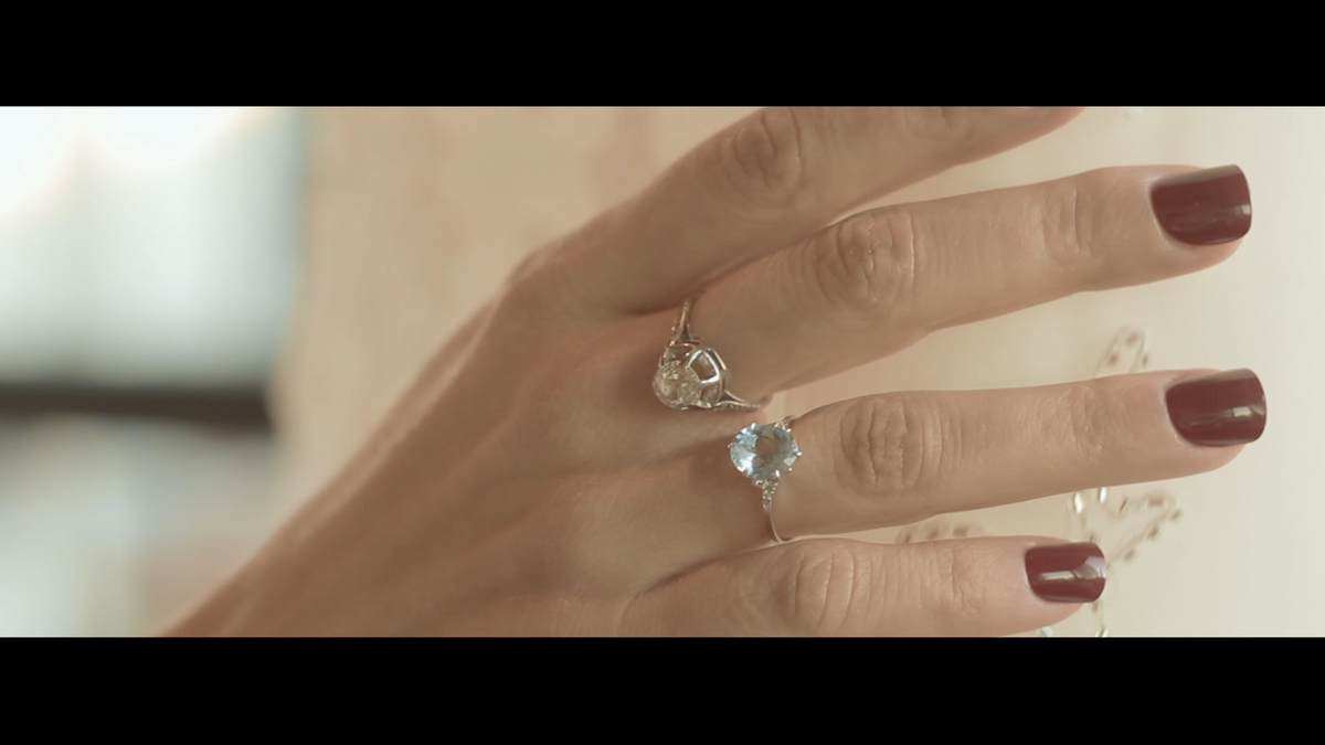 IMAGEM DA ALIANÇA DA NOIVA-CASA ITAIM-CASAMENTO MAYRA E RICARDO-FEITO POR HRT FILMES