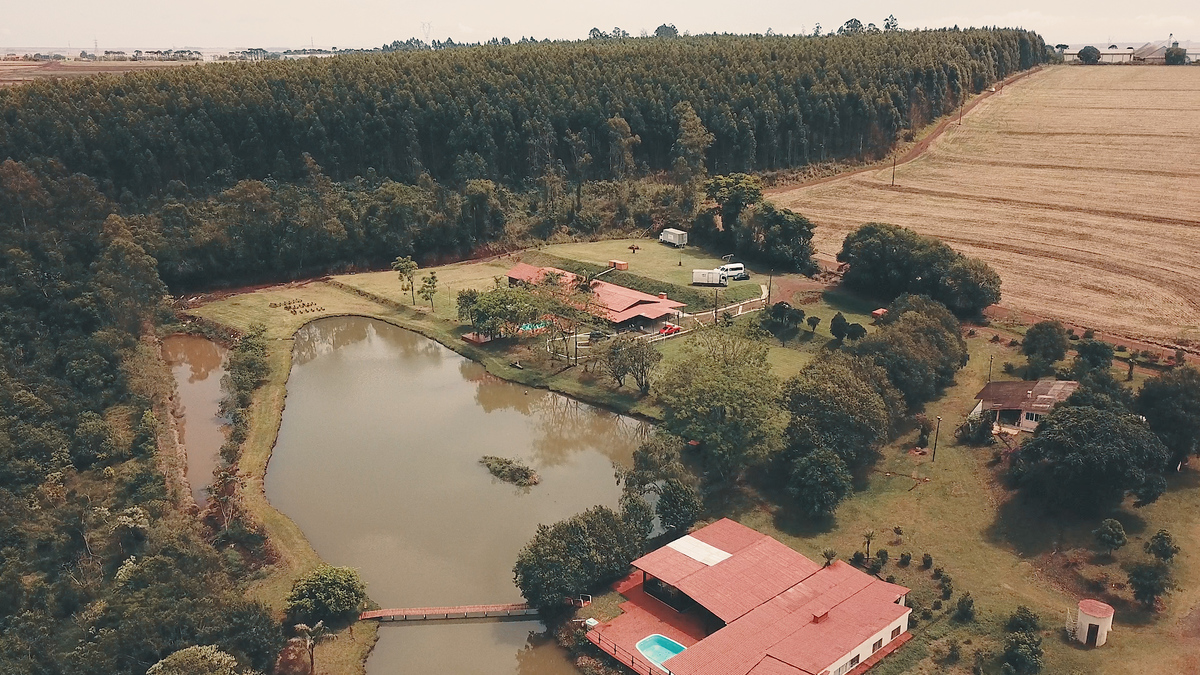 VÍDEO DE CASAMENTO MARLU E DIOGO IMAGEM  AÉREA DO ESPAÇO DO CASAMENTO PARANÁ BRASIL POR HRT  FILMES