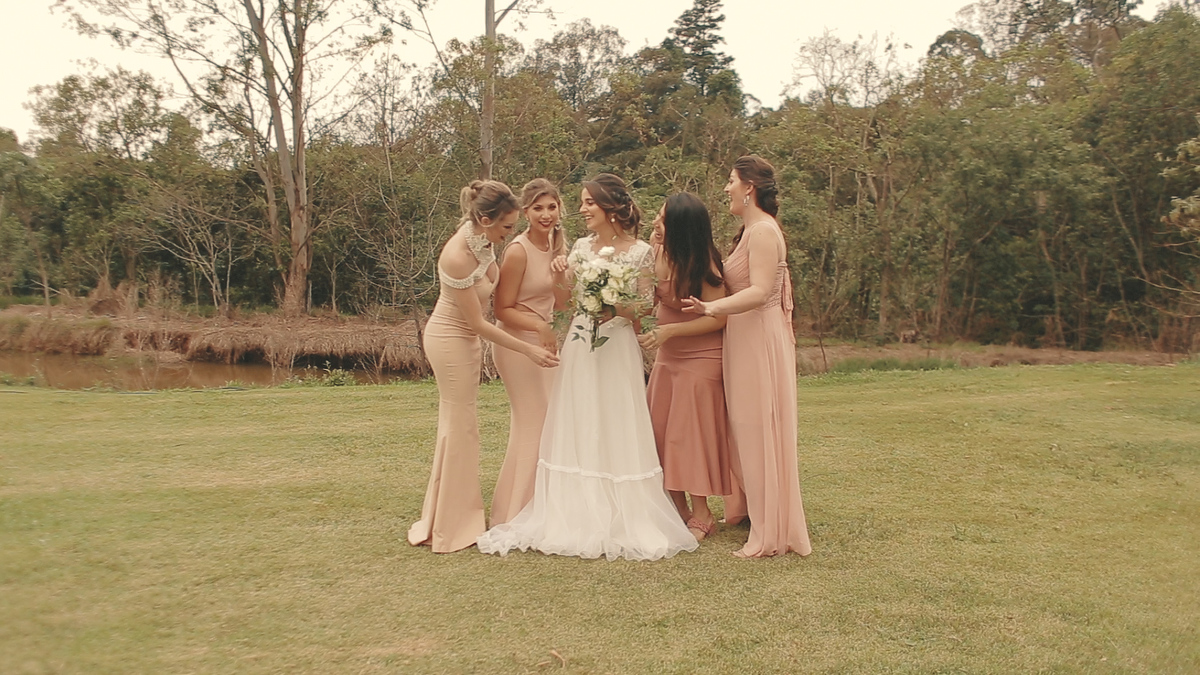VÍDEO DE CASAMENTO MARLU E DIOGO IMAGEM ENSAIO DOS NOIVOS COM PADRINHOS PARANÁ BRASIL POR HRT  FILMES