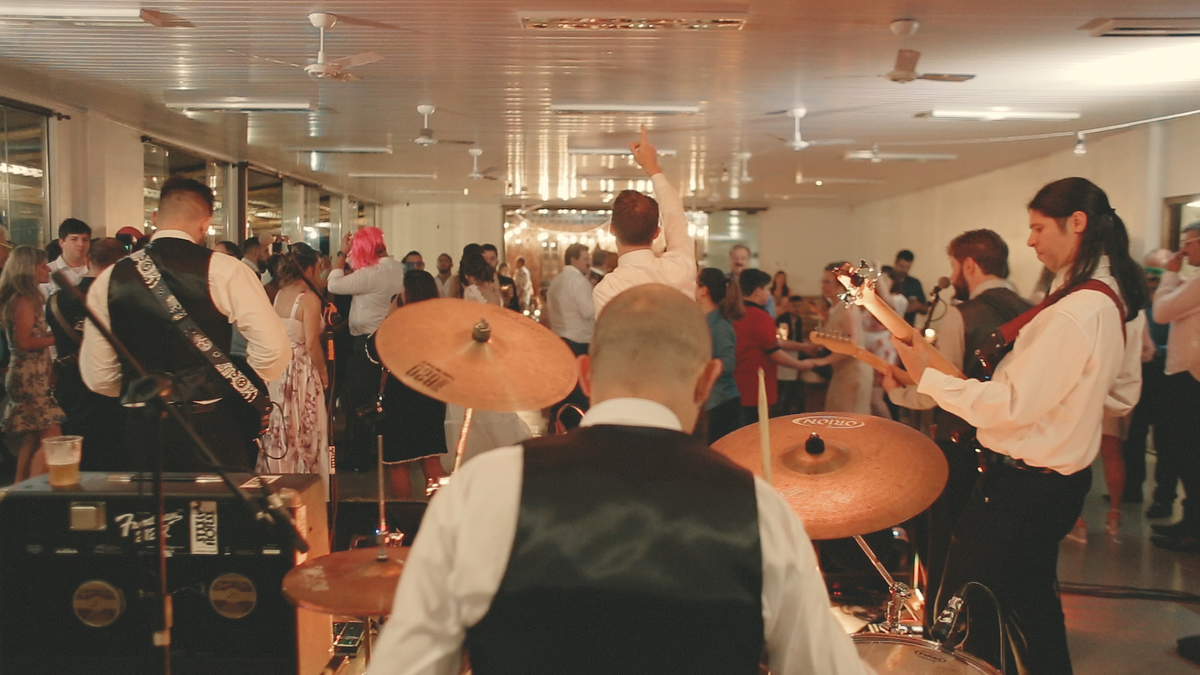 VÍDEO DE CASAMENTO MARLU E DIOGO IMAGEM DA FESTA DE CASAMENTO BANDA PARANÁ BRASIL POR HRT  FILMES