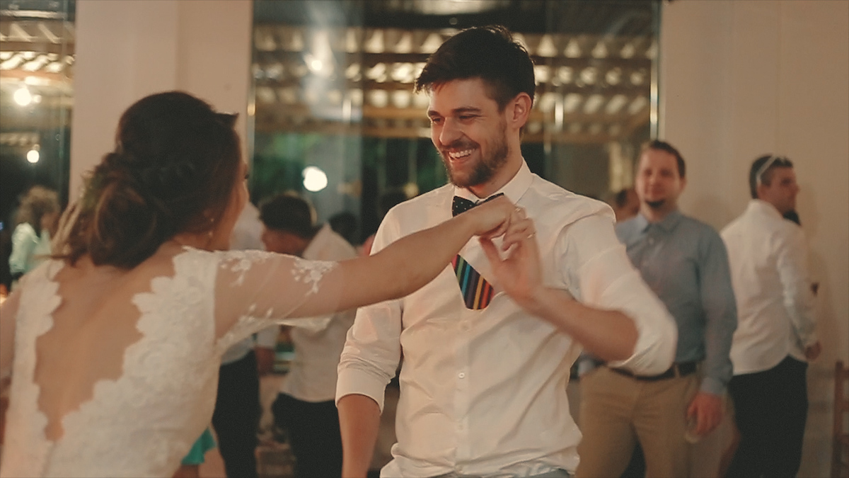 VÍDEO DE CASAMENTO MARLU E DIOGO IMAGEM DA FESTA DE CASAMENTO NOIVOS DANÇANDO PARANÁ BRASIL POR HRT  FILMES