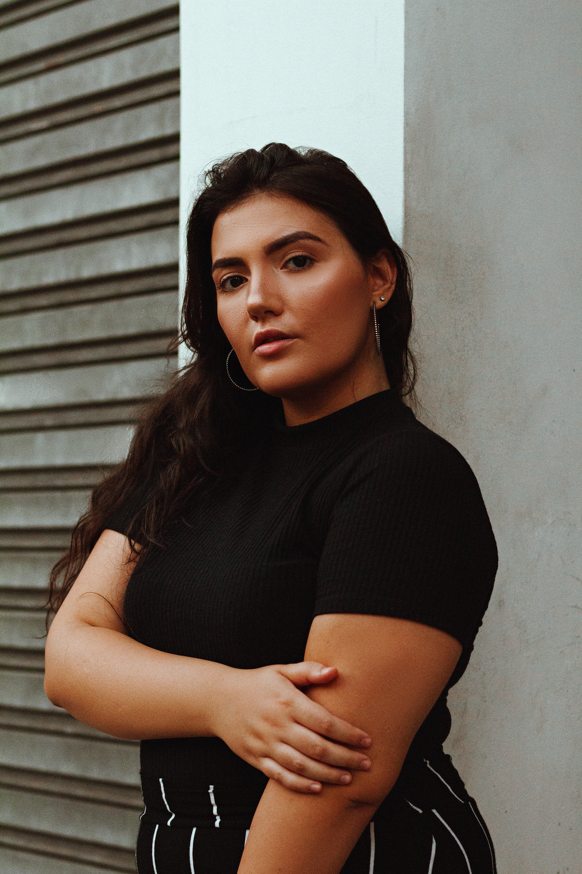 ensaio fotográfico feminino estilo urbano realizado no centro de Vitória