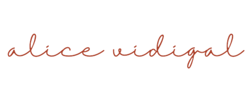 Logotipo de Alice Vilarinho Vidigal