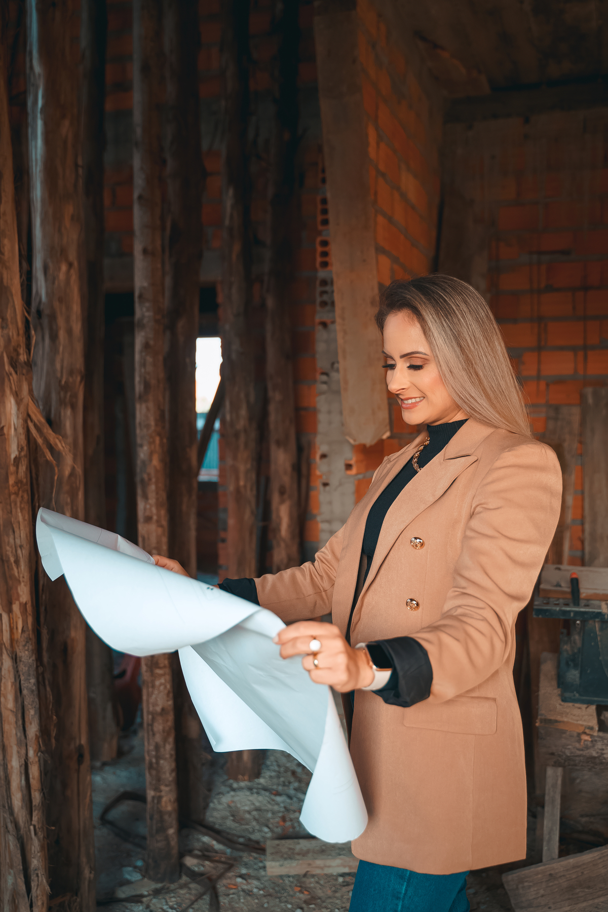 ensaio feminino empresarial profissional engenheira em tramandai na obra