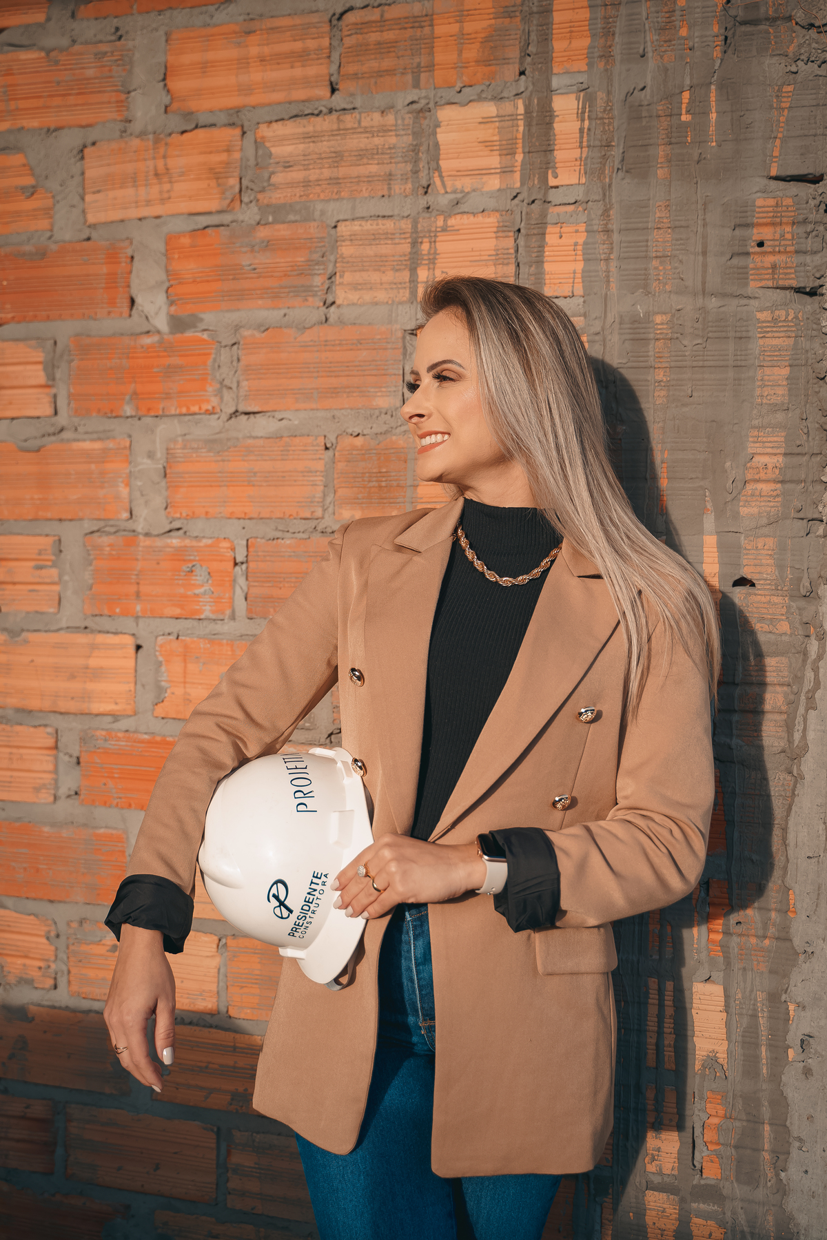 ensaio feminino empresarial profissional engenheira em tramandai na obra