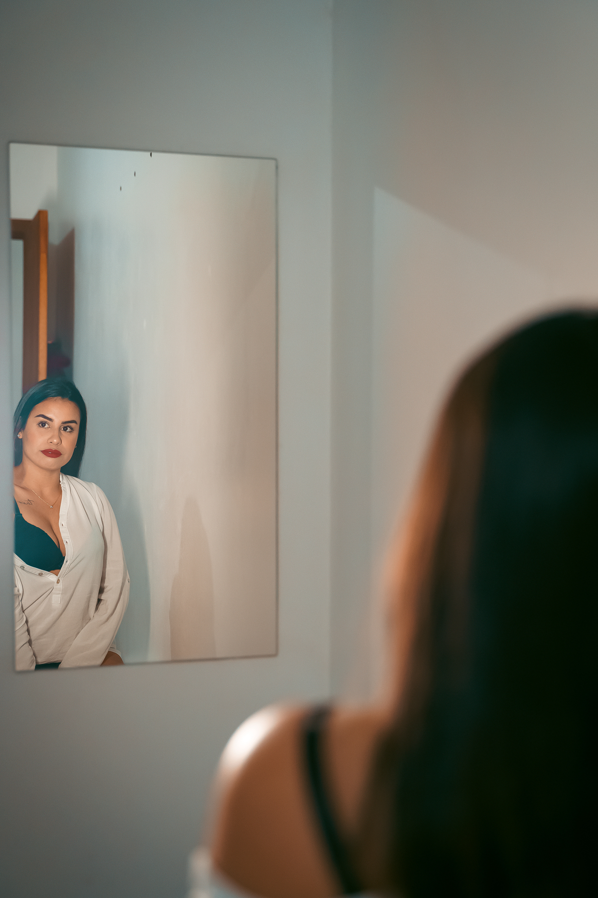 ensaio feminino intimista sensual interno em tramandai