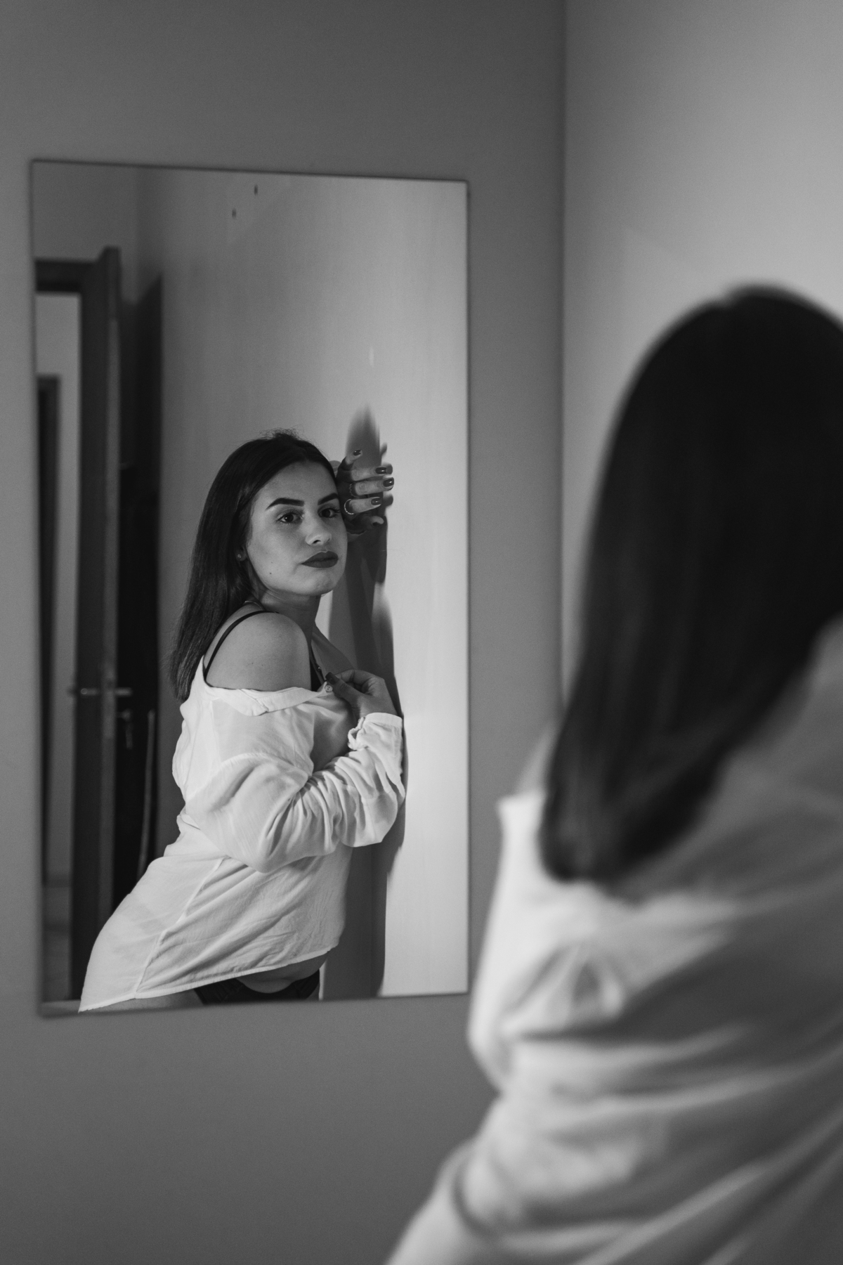 ensaio feminino intimista sensual interno em tramandai