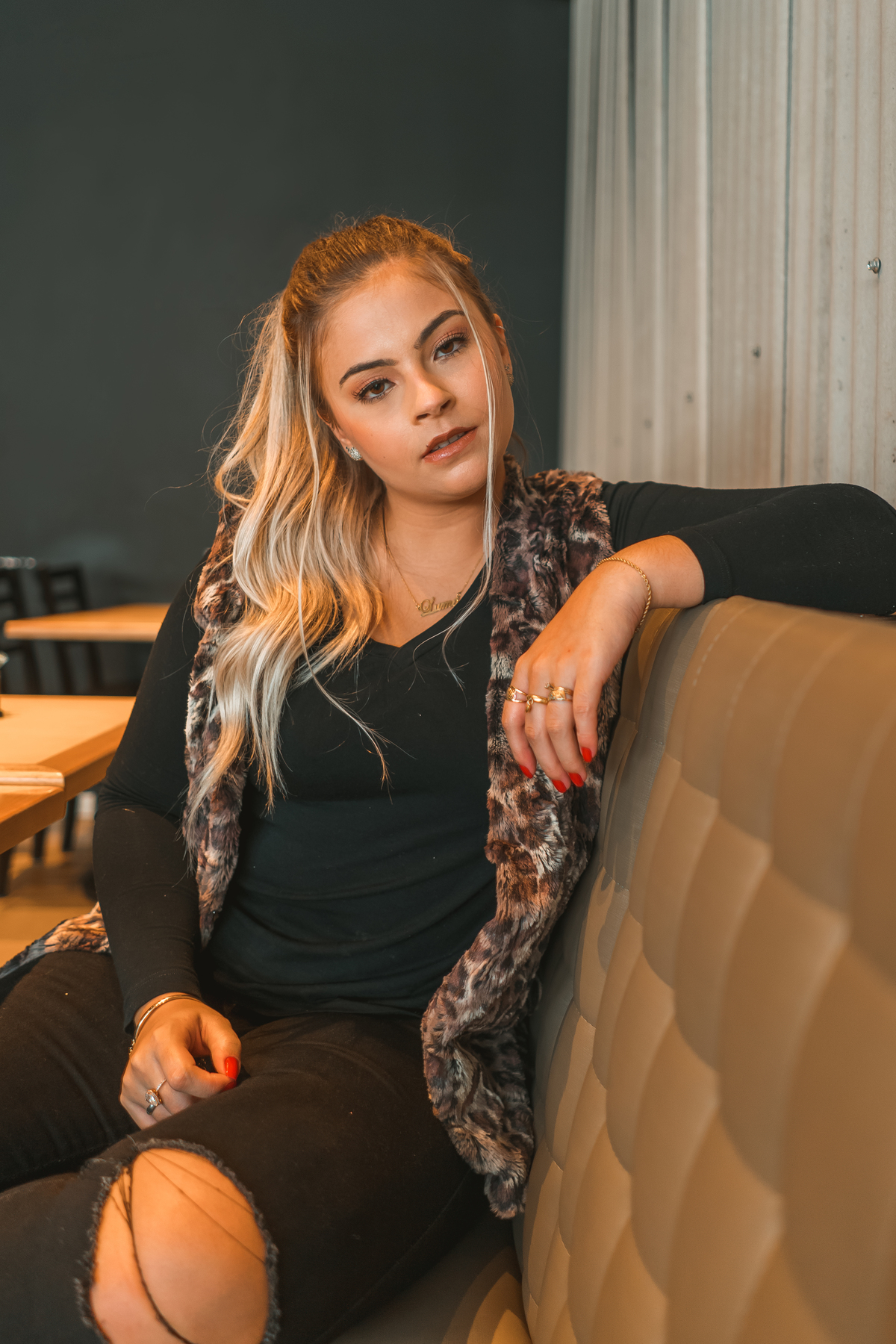 ensaio feminino interno em Capão da Canoa