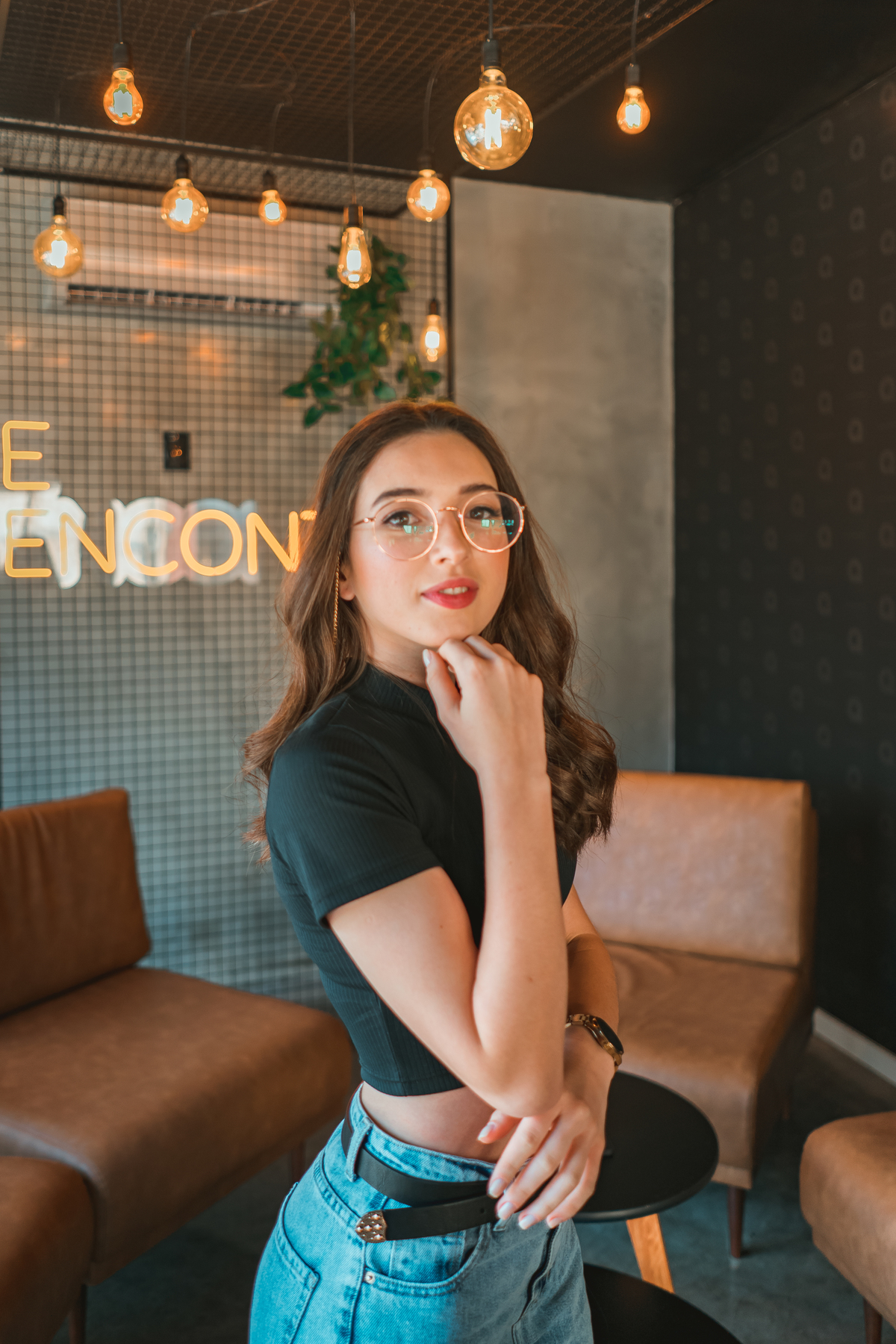 ensaio feminino na cafeteria e na praia em tramandaí ensaio interno e externo