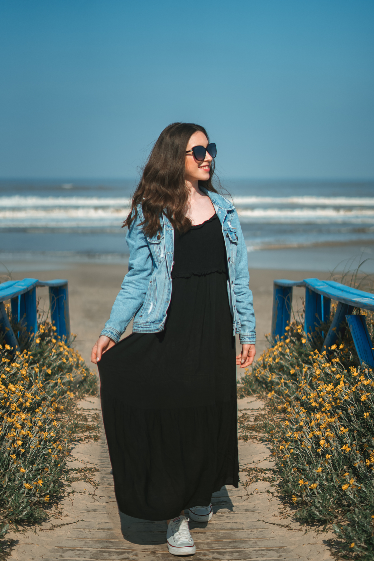 ensaio feminino na cafeteria e na praia em tramandaí ensaio interno e externo