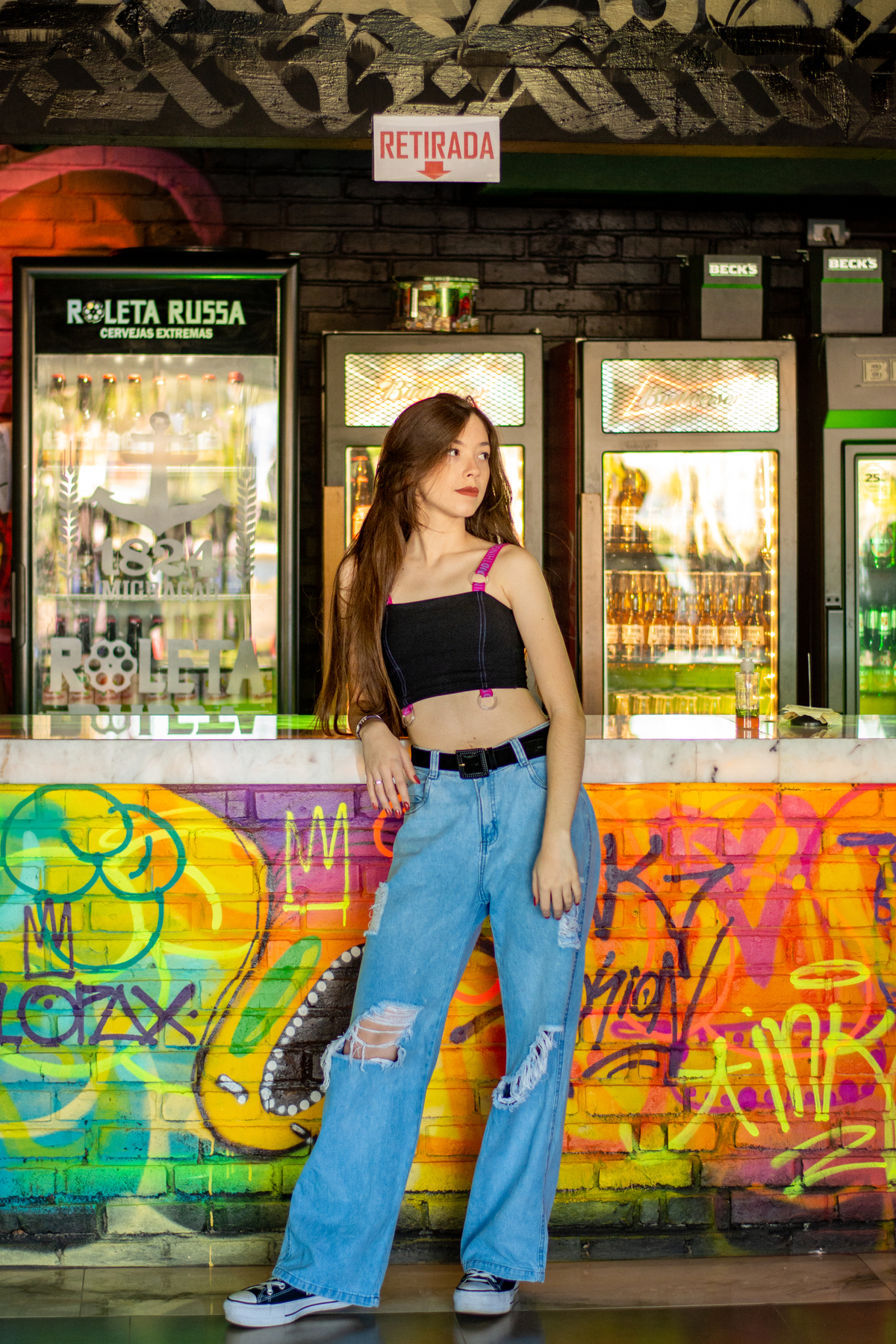 ensaio feminino interno na Ink Fusion Tattoo Bar, em Imbé-RS, fotógrafa Julia Motti Fotografia, 