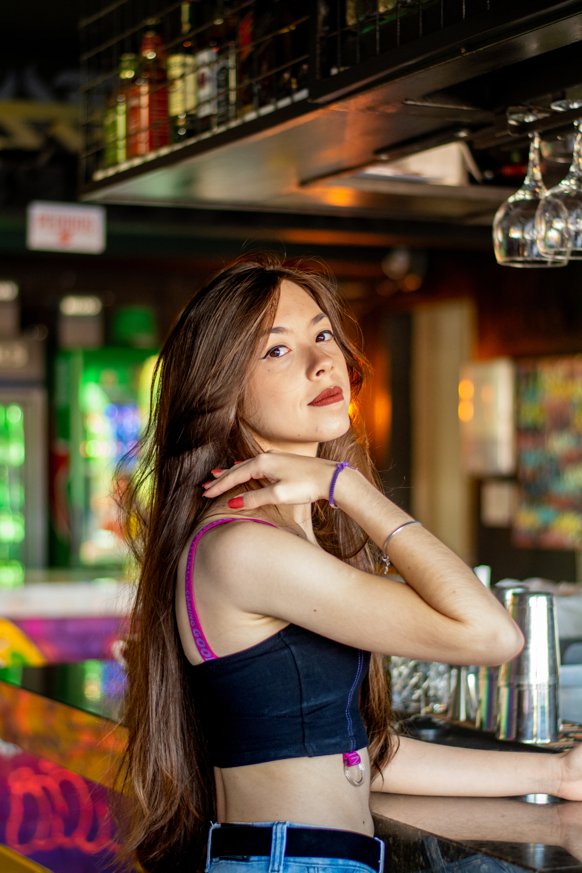 ensaio feminino interno na Ink Fusion Tattoo Bar, em Imbé-RS, fotógrafa Julia Motti Fotografia, 