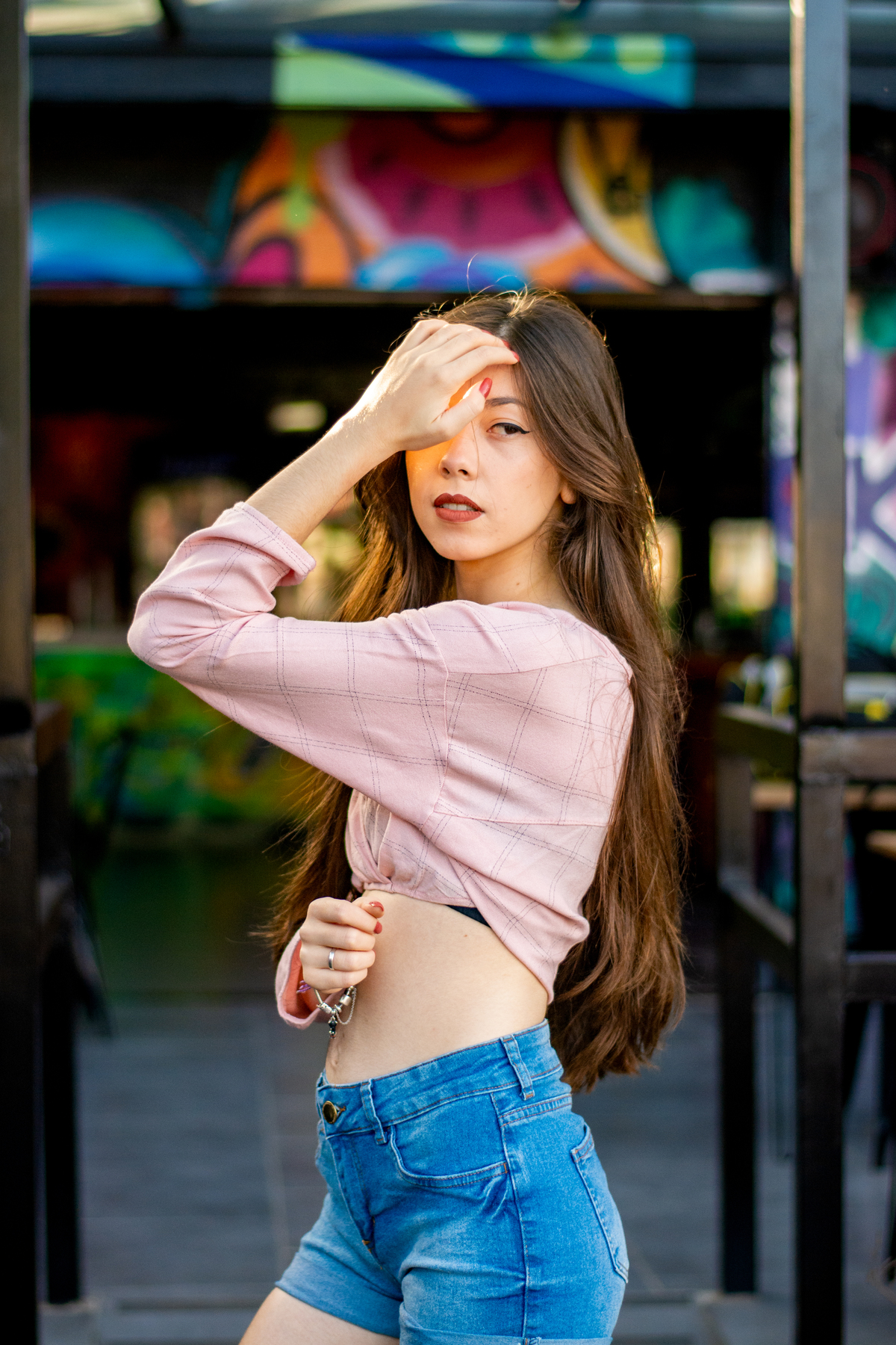 ensaio feminino interno na Ink Fusion Tattoo Bar, em Imbé-RS, fotógrafa Julia Motti Fotografia, 