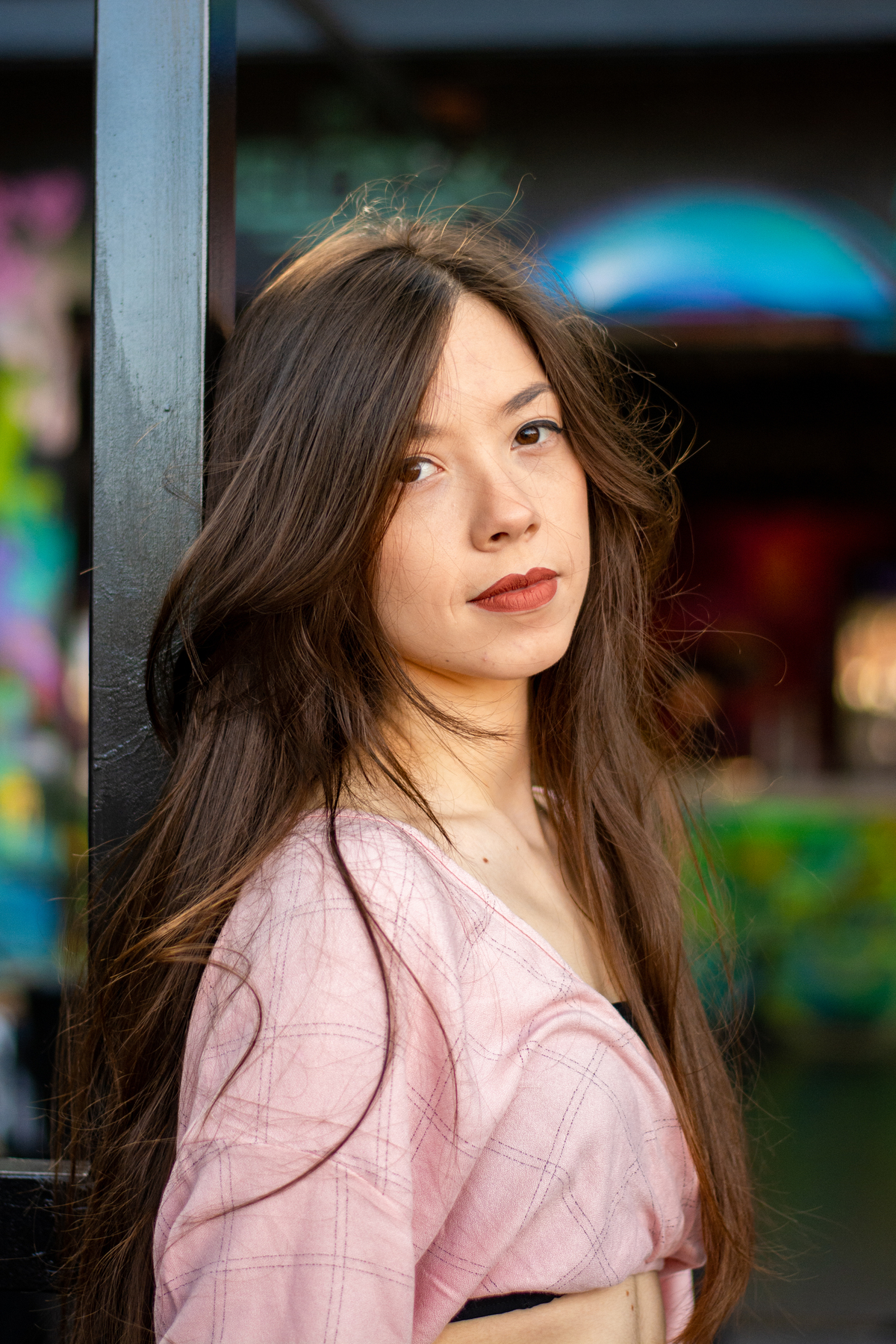 ensaio feminino interno na Ink Fusion Tattoo Bar, em Imbé-RS, fotógrafa Julia Motti Fotografia, 