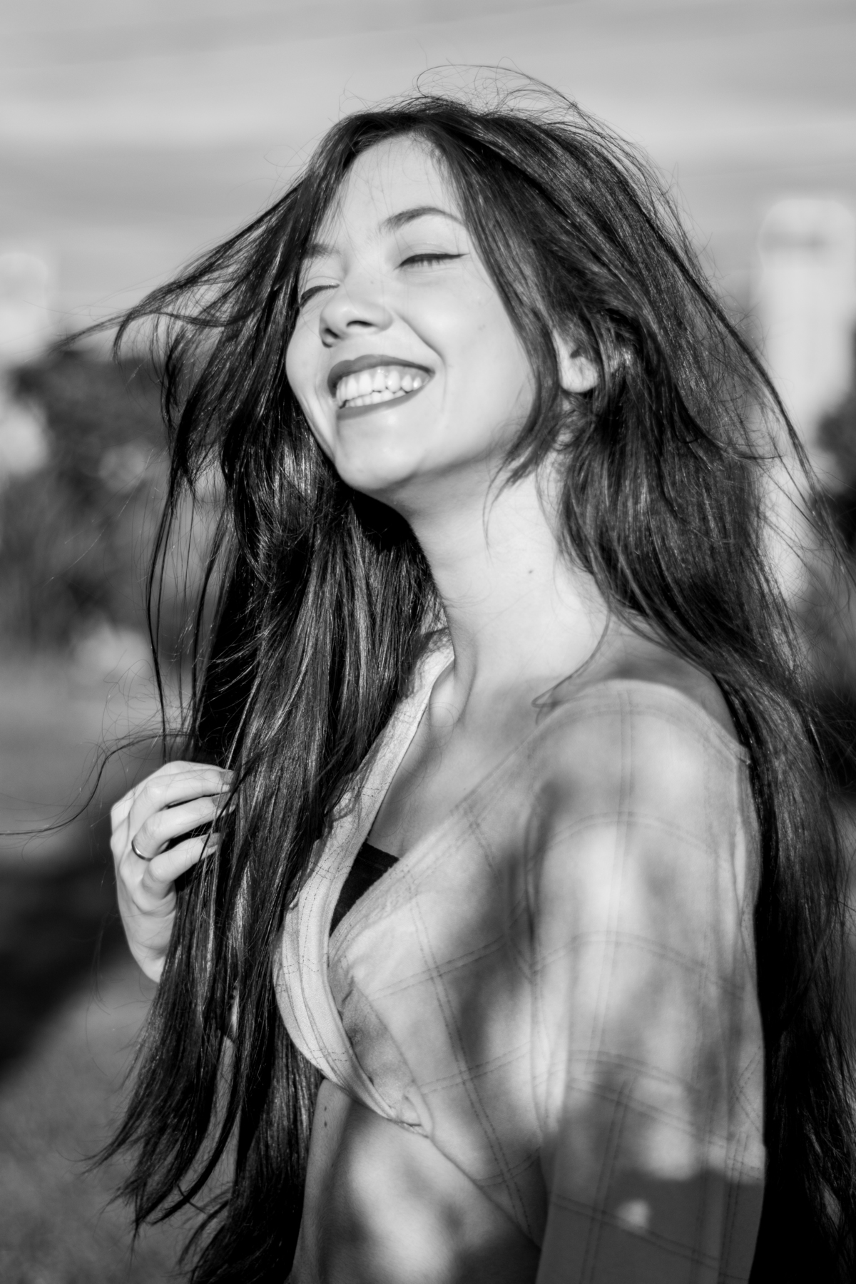 ensaio feminino interno na Ink Fusion Tattoo Bar, em Imbé-RS, fotógrafa Julia Motti Fotografia, 