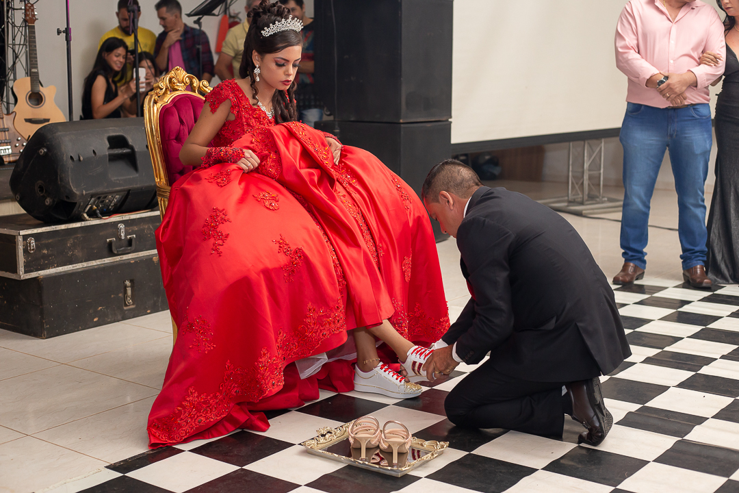 decoração de 15 anos em alta floresta a bela e a fera