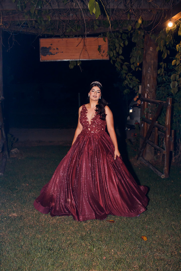 Festa e decoração de aniversario de 15 anos em Alta Floresta