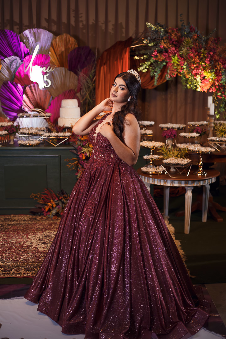 Festa e decoração de aniversario de 15 anos em Alta Floresta