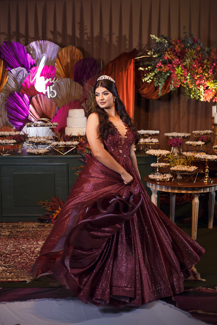 Festa e decoração de aniversario de 15 anos em Alta Floresta