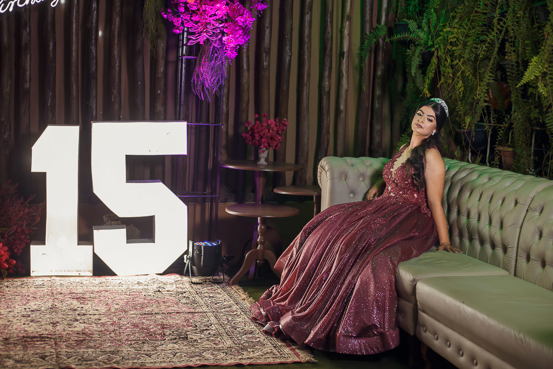 Festa e decoração de aniversario de 15 anos em Alta Floresta