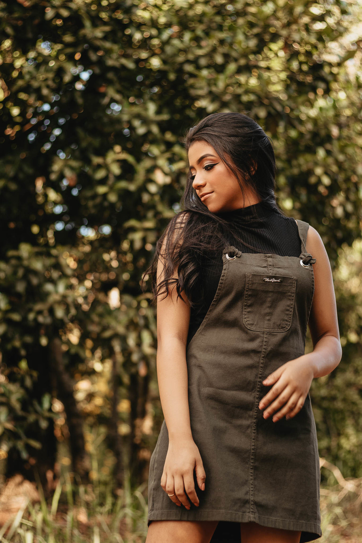 Ensaio feminino em alta floresta