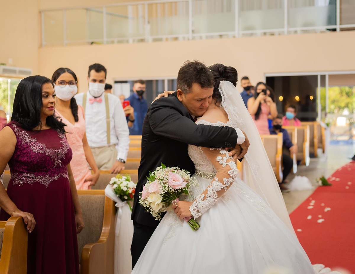 Casamento na igreja em alta floresta