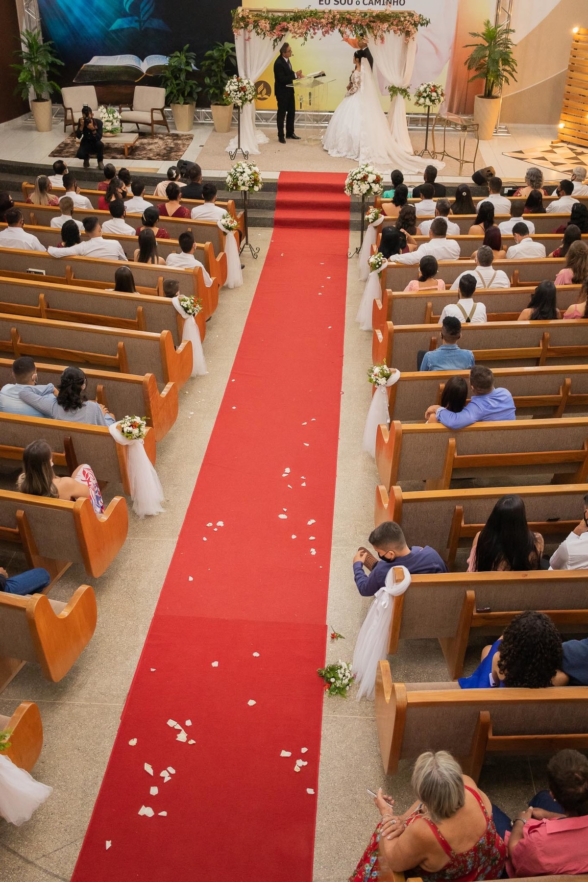 Casamento na igreja em alta floresta