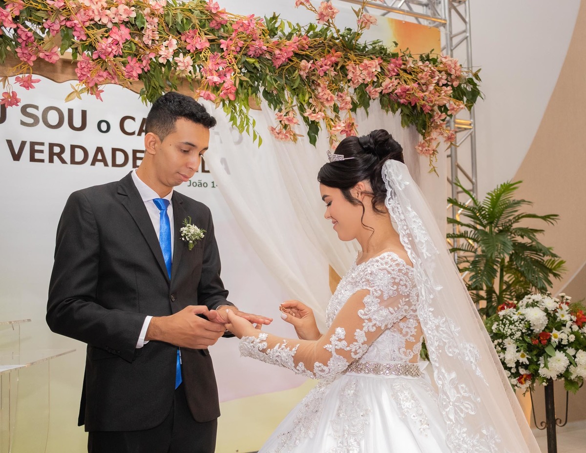 Casamento na igreja em alta floresta