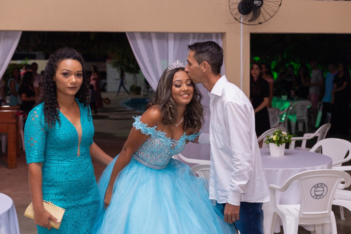 Festa de aniversario debutante em alta floresta