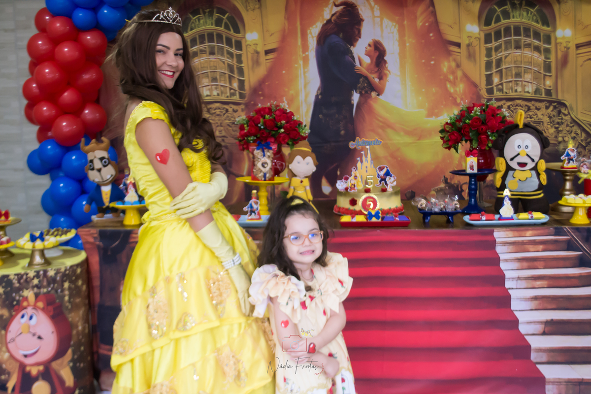 festa-infantil-a-bela-e-a-fera-lins-rj