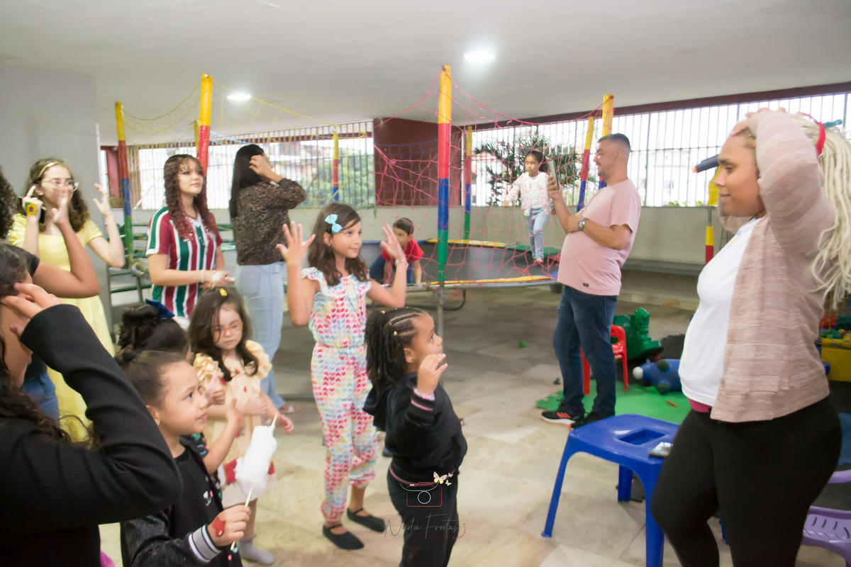 festa-infantil-a-bela-e-a-fera-lins-rj