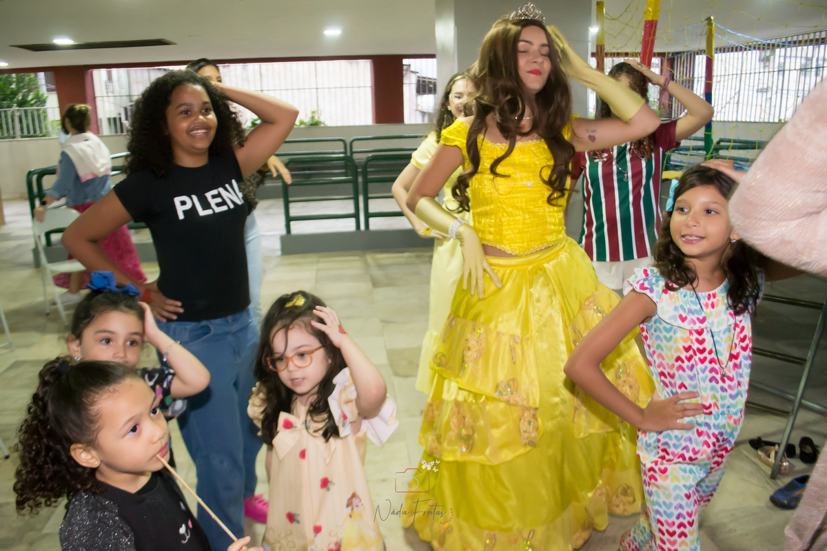 festa-infantil-a-bela-e-a-fera-lins-rj