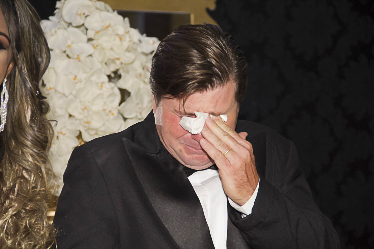 EMOÇÃO DO PAI NO BAILE DE DEBUTANTE