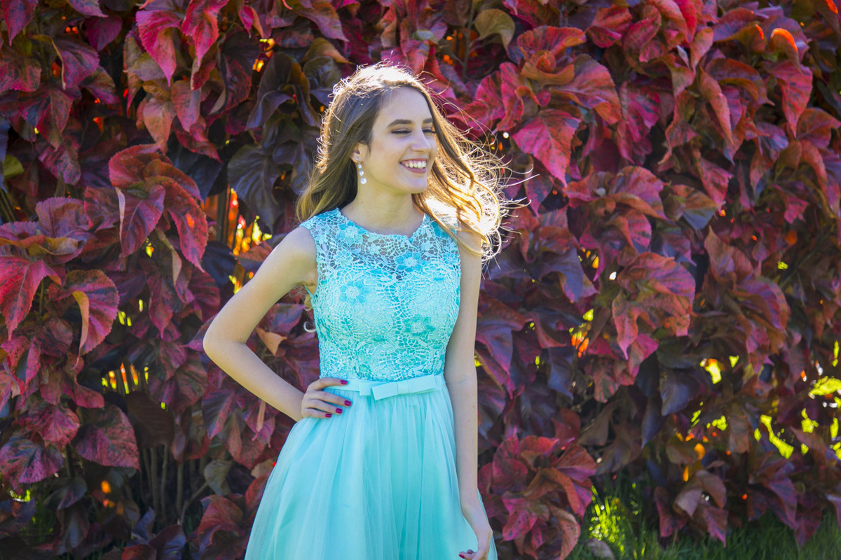 SORRINDO PARA A MÃE QUE NOS ACOMPANHAVA NO ENSAIO