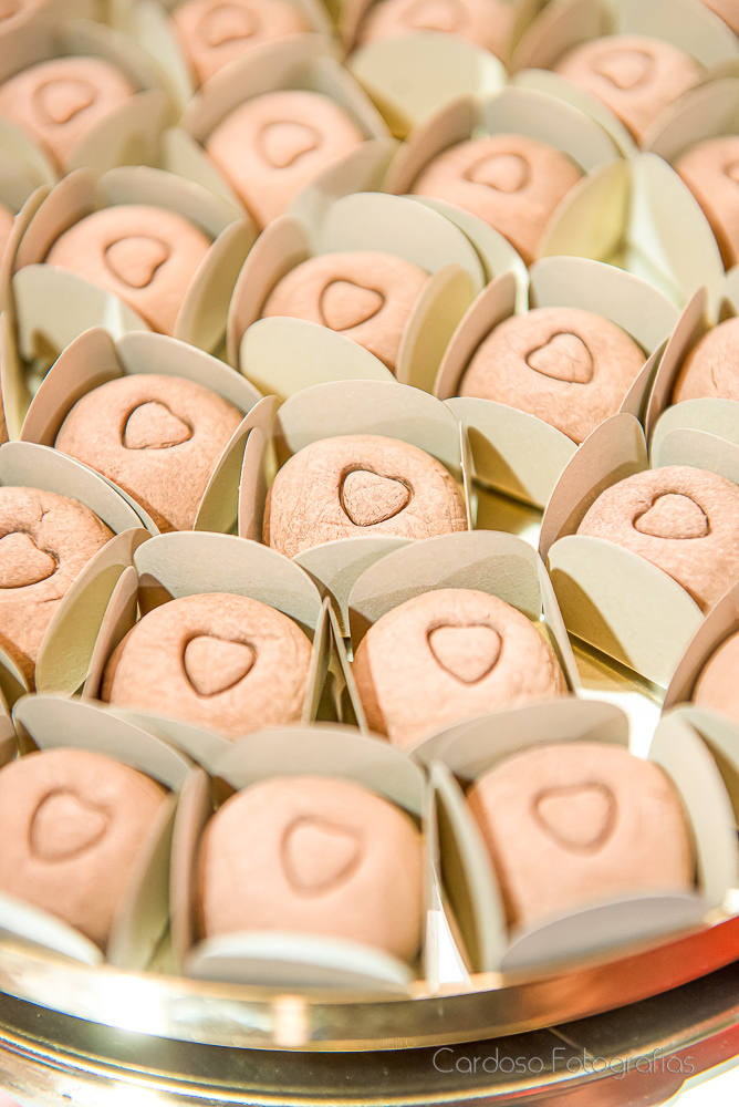 Doces e bolo Inaura Giulia