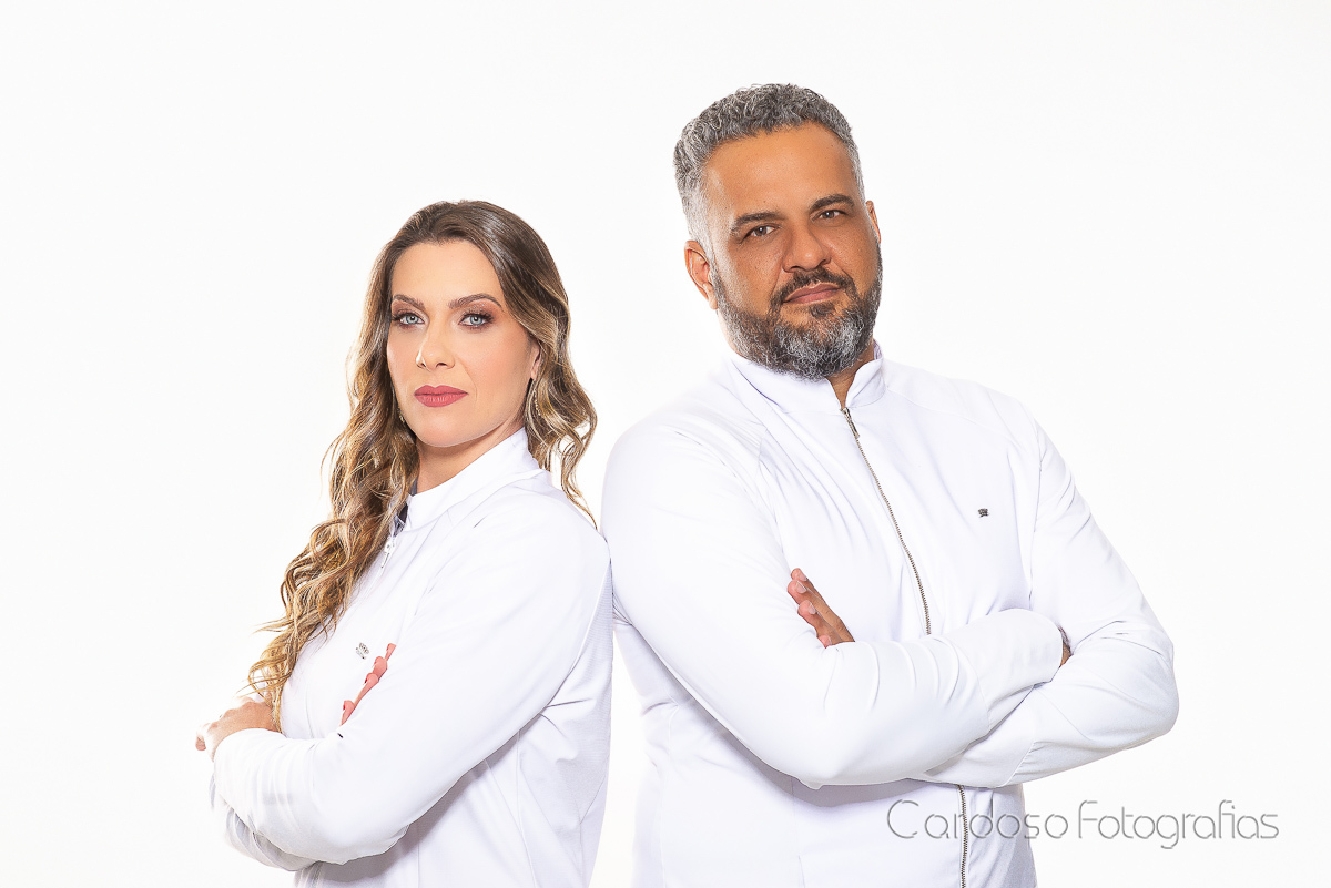 Aline Guimarães e Wendel, podólogo e esteticista em Indaial