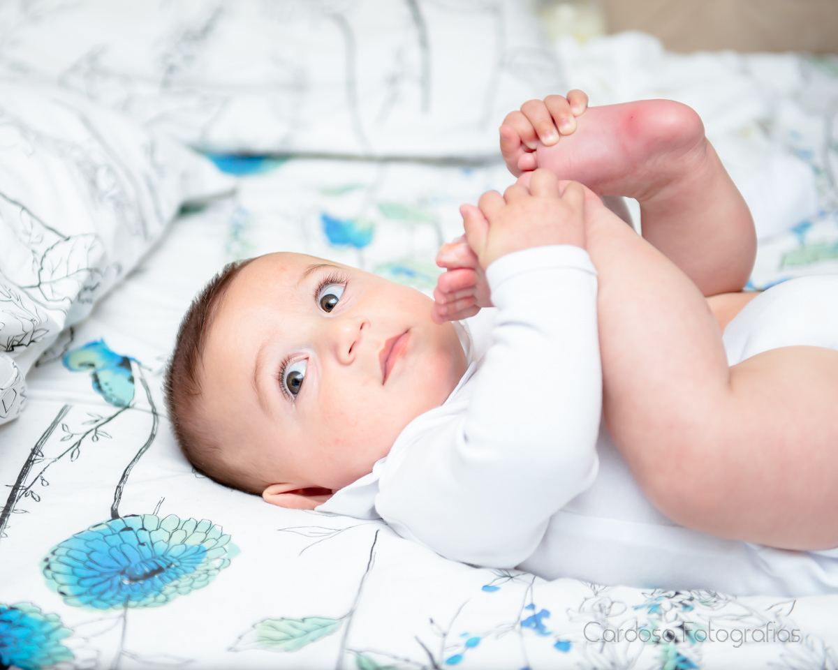 Fotógrafa em Blumenau registra rotina de bebê