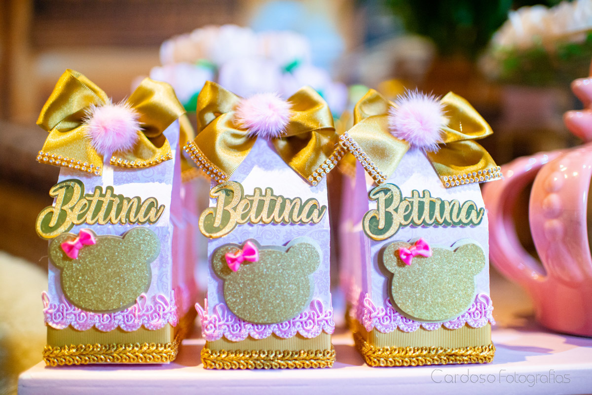 coisas de tata taisa personalizados em papel blumenau
