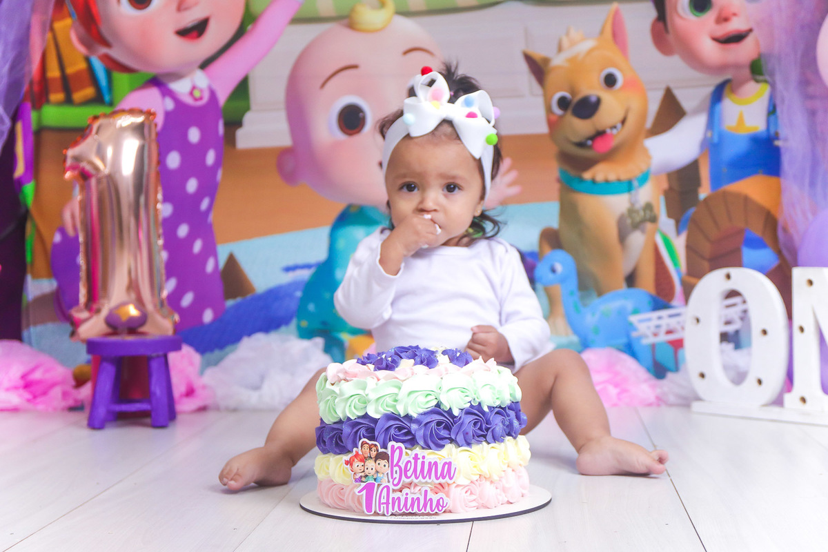 ensaio smash the cake cocomelon